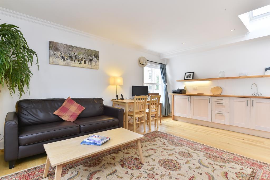 Charming Flat Near Earl'S Court Station, 4 Guests Appartement Londen Buitenkant foto
